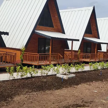 Lalin Aparthotel