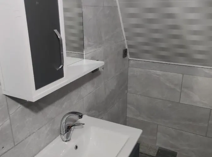 Lalin شقة فندقية *